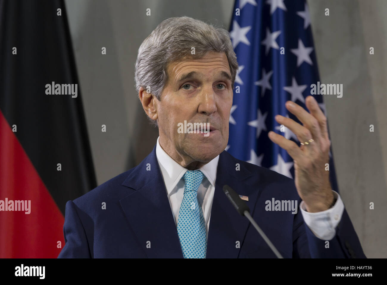 Kerry e Steinmeier alla conferenza stampa. Foto Stock