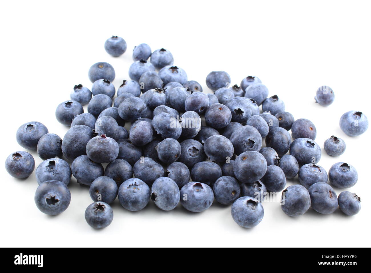 Unione mirtillo frutta isolato su uno sfondo bianco Foto Stock