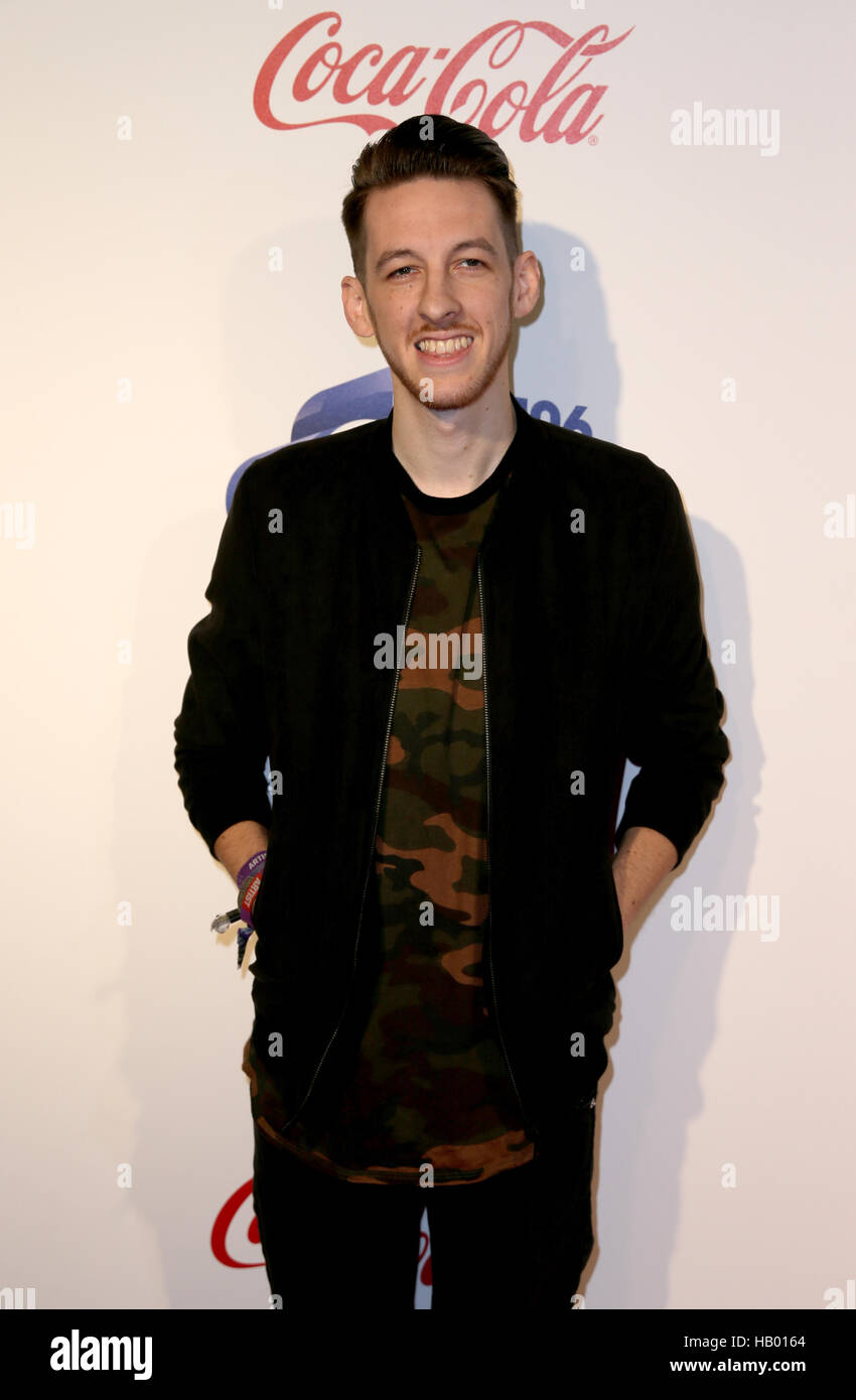 Sigala durante la capitale Jingle Bell Ball con la Coca Cola a Londra la O2 Arena. Foto Stock