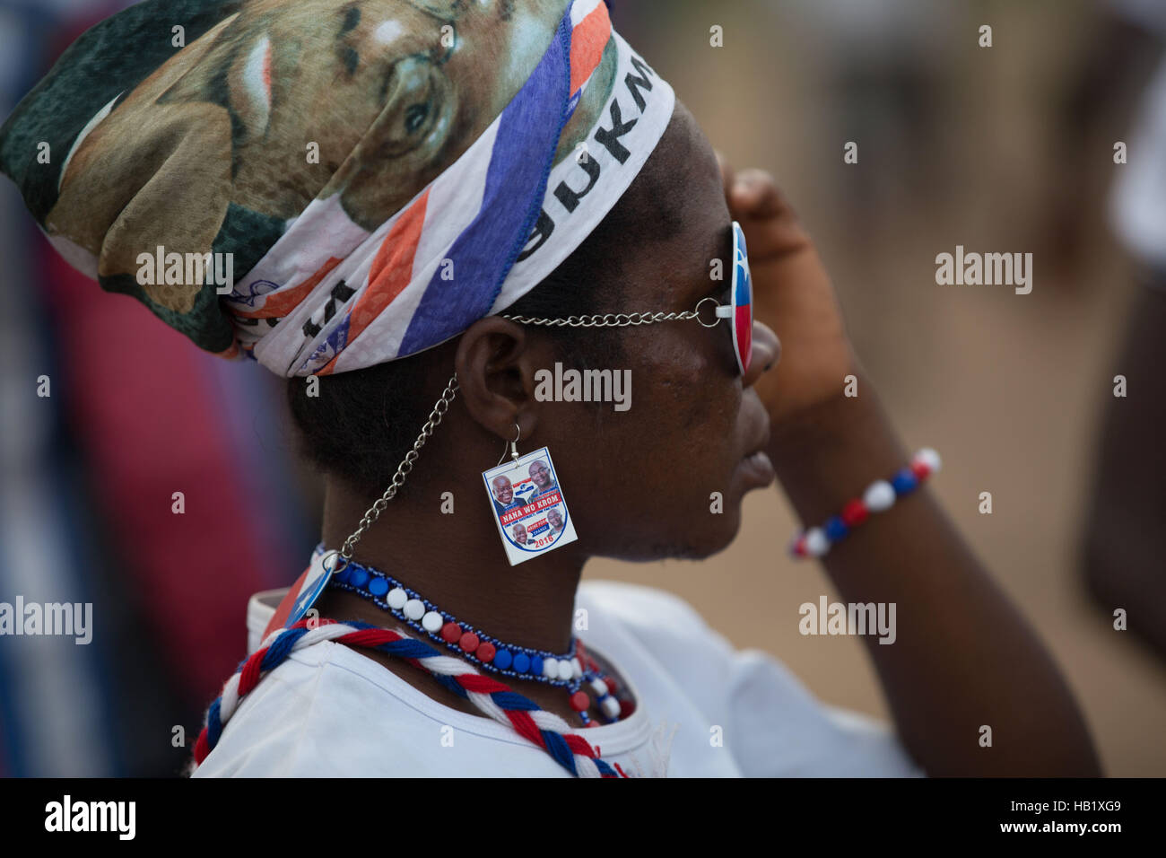 3 dicembre 2016 - 12.03.16 Accra, Ghana- il Nuovo partito patriottico (NPP) partito politico tiene un rally nella regione Ashalebotwe di Accra in anticipo delle elezioni presidenziali e Parliamentalelection il 7 dicembre . © Louise Wateridge/ZUMA filo/Alamy Live News Foto Stock