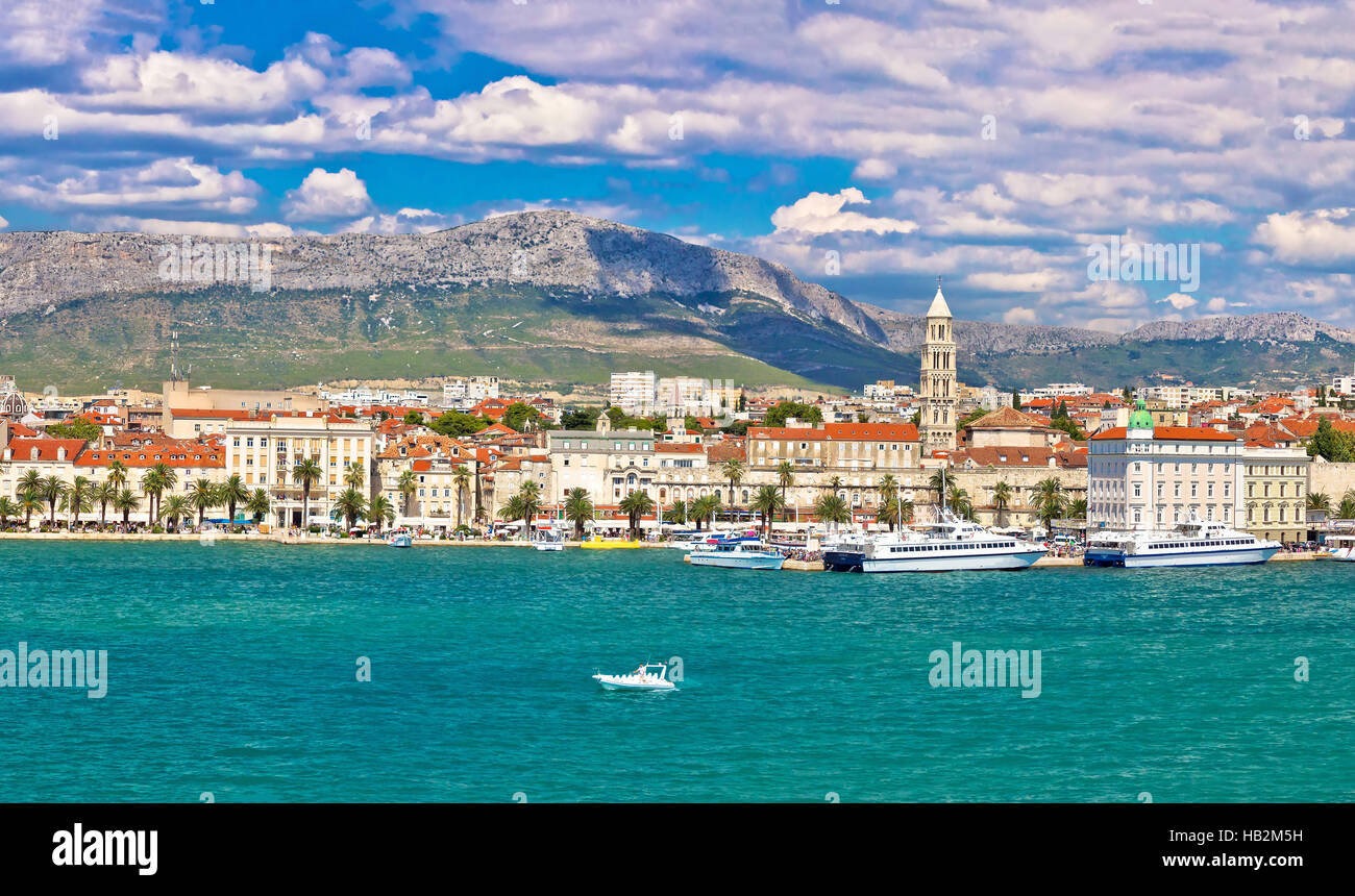 Split Riva waterfront vista dal mare Foto Stock