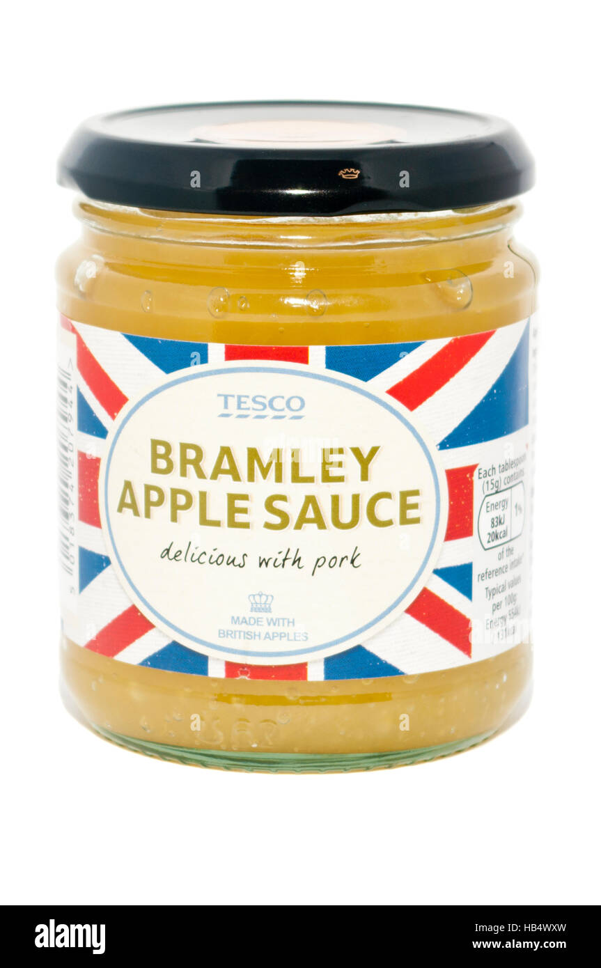 Vasetto di Tesco a proprio marchio Bramley salsa di mele Foto Stock