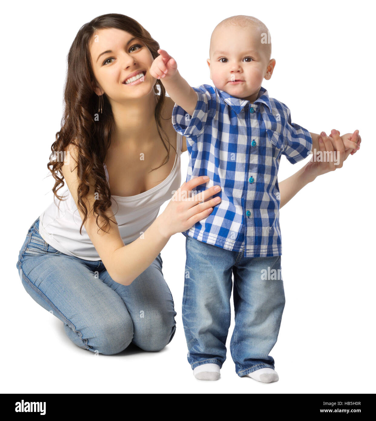 Giovane donna con piccolo ragazzo isolato Foto Stock