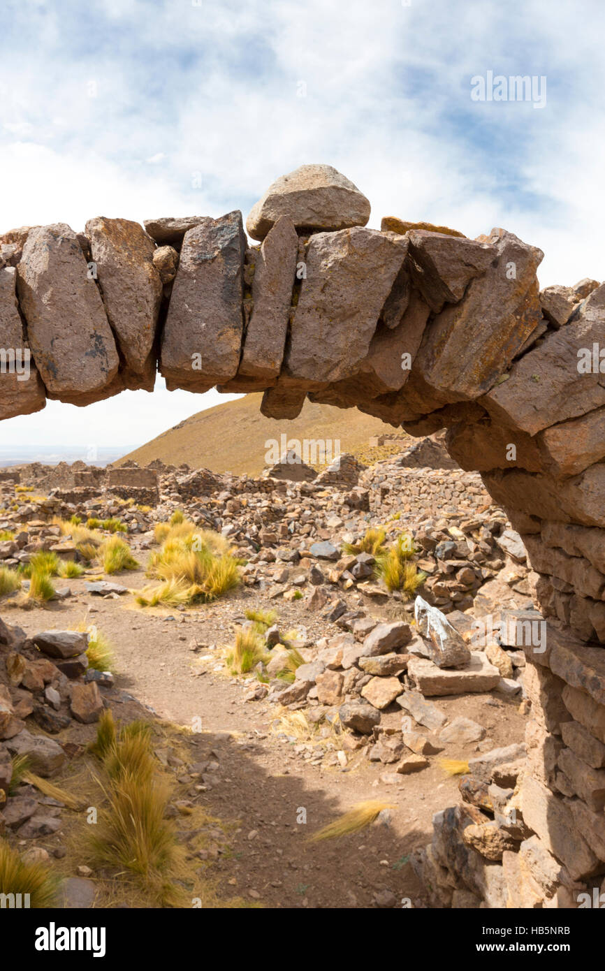 Rovine del borgo antico di San Antonio de Lipez in Bolivia Foto Stock