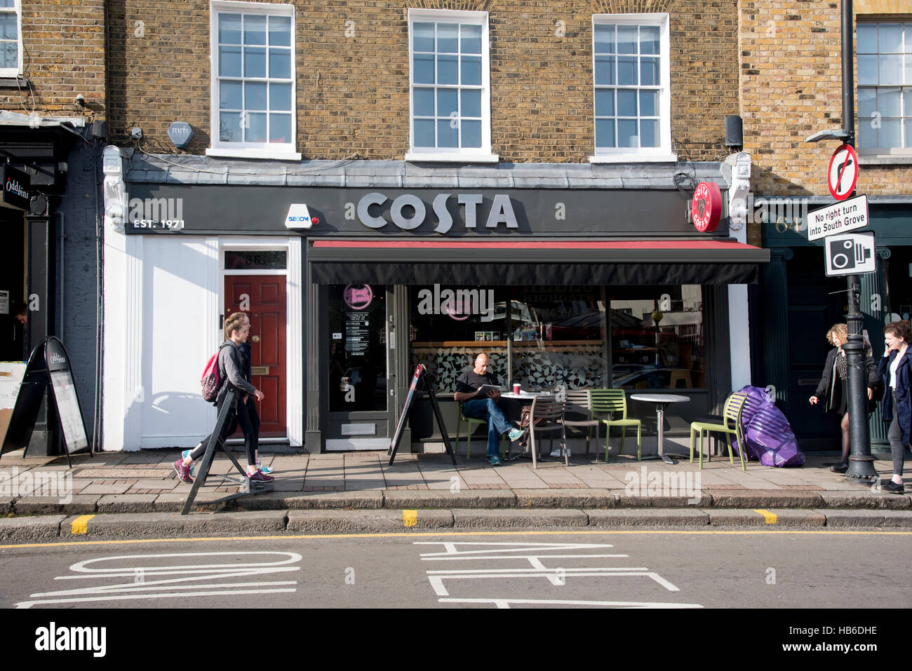 Costa coffee shop in Highgate village Foto Stock