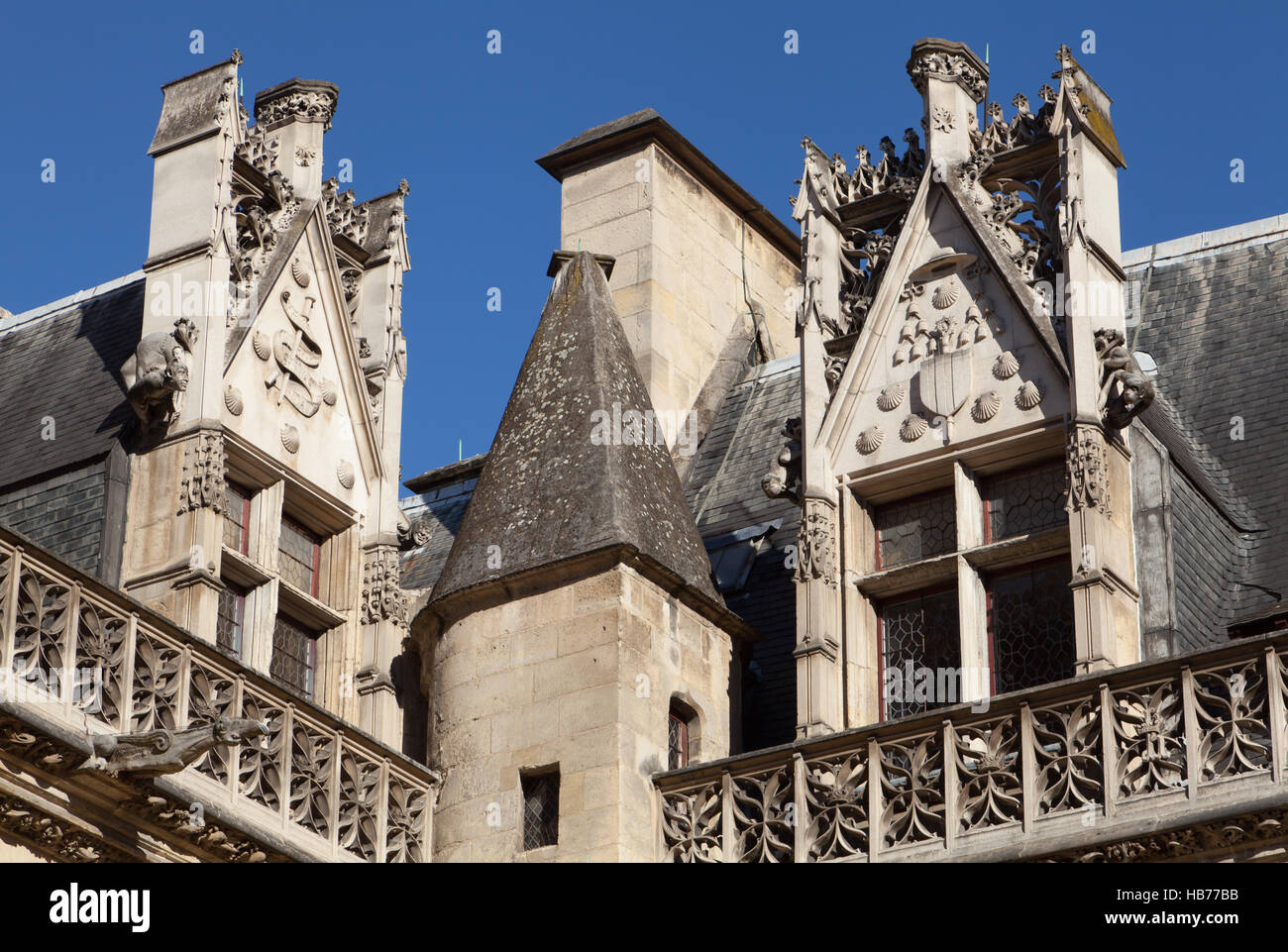 Il Musée national du Moyen Âge nell'Hôtel de Cluny, Parigi, Francia. Foto Stock