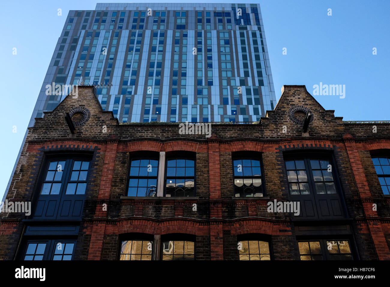 La vecchia e la nuova architettura, Londra Foto Stock
