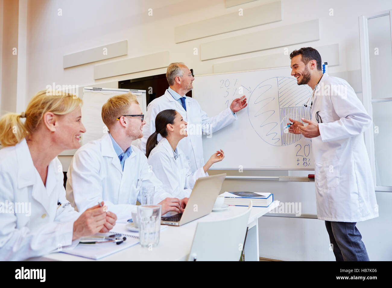 Allenamento medico immagini e fotografie stock ad alta risoluzione - Alamy