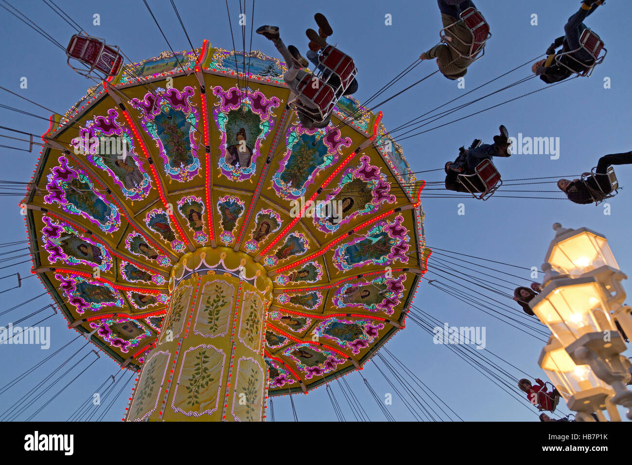 Corsa di oscillazione, Dom, Amburgo, Germania Foto Stock