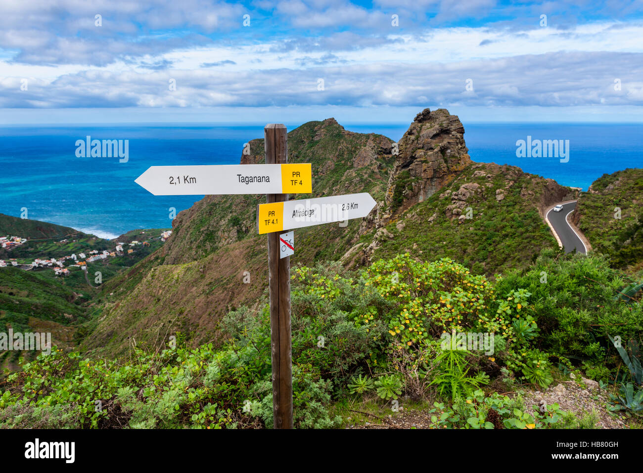 Segnaletica direzionale per Taganana Tenerife Foto Stock