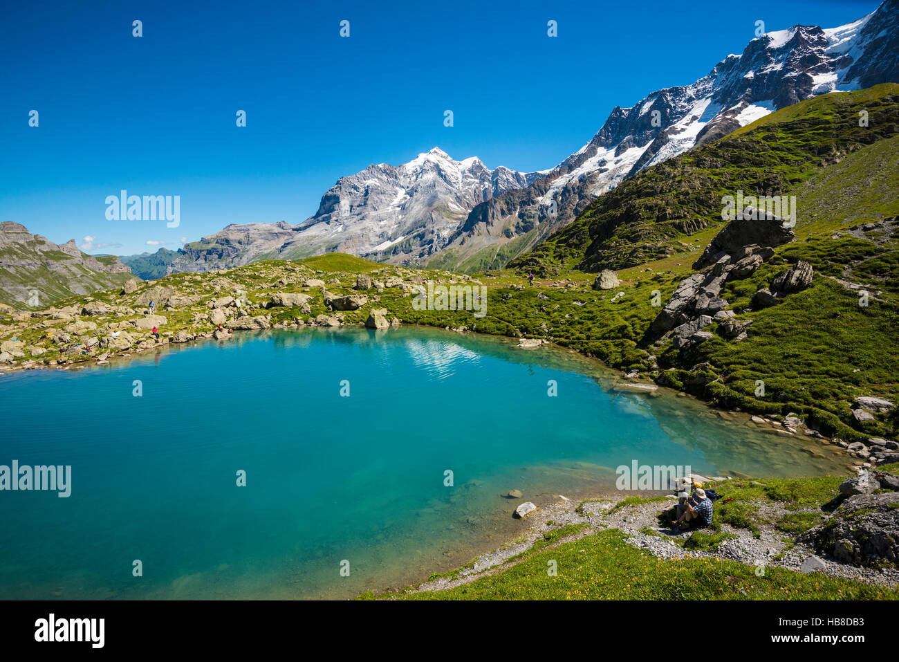 Lago Oberhorn, Hinteres Lauterbrunnental, Mönch dietro, Lauterbrunnen, Alpi svizzere Jungfrau-Aletsch, Oberland bernese Foto Stock
