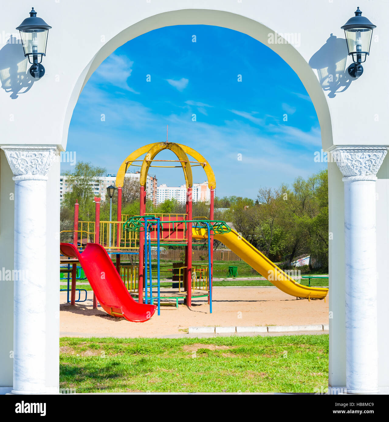 Parco giochi aperto immagini e fotografie stock ad alta risoluzione - Alamy