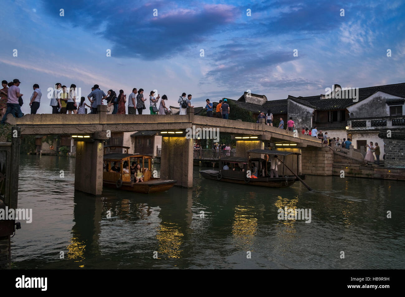 Notte pezzo di Wuzhen villaggio nel sud della Cina Foto Stock
