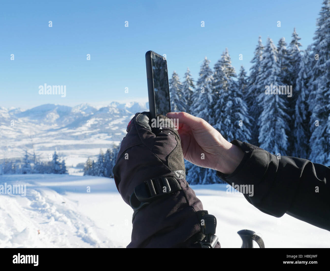 Fotografare il paesaggio invernale smartphone Foto Stock