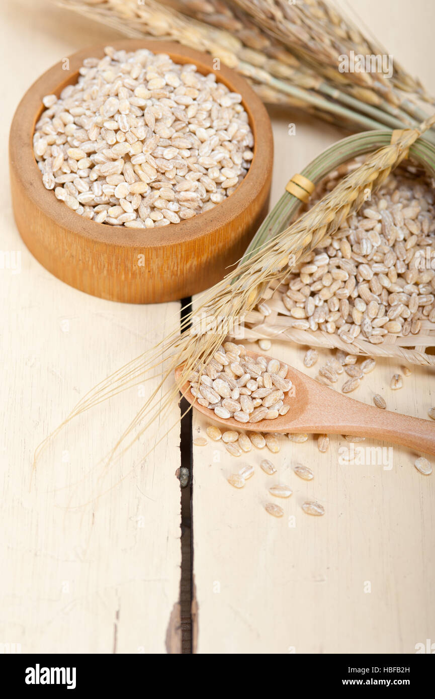 Organici di chicchi d'orzo Foto Stock