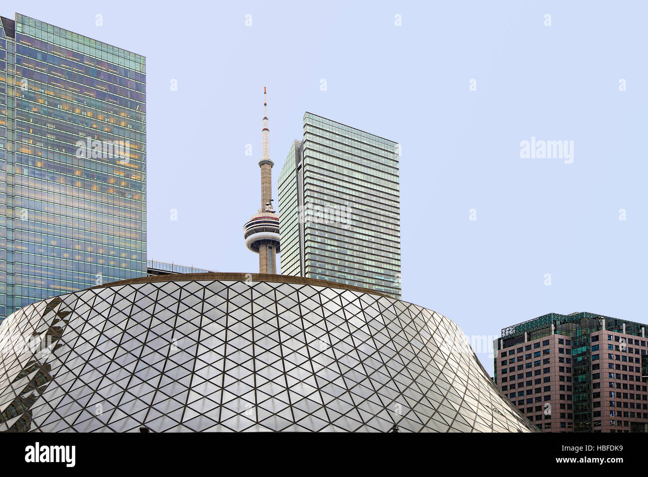 Una vista di Roy Thompson Hall di Toronto, Canada Foto Stock