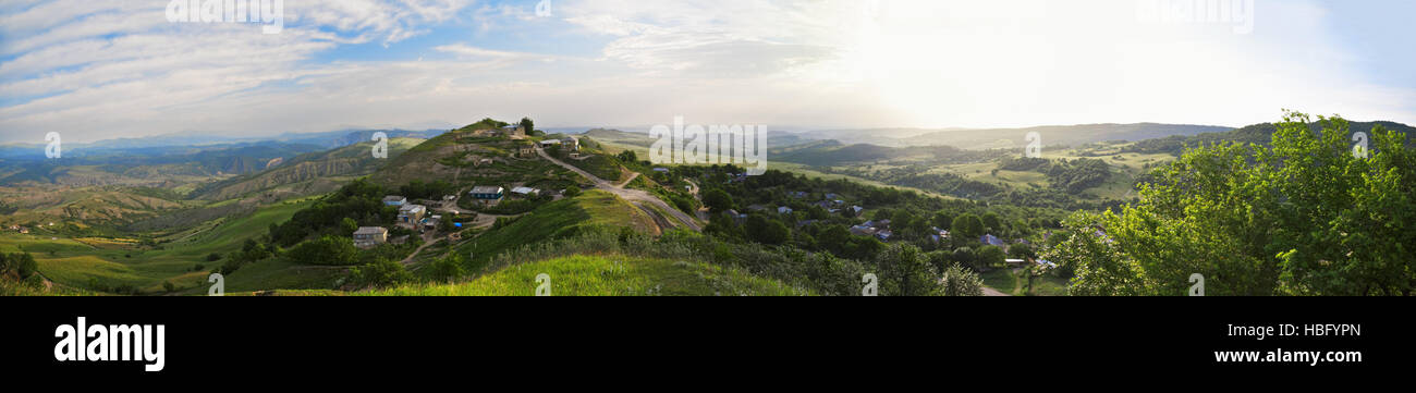 Villaggio di montagna vista panoramica Foto Stock