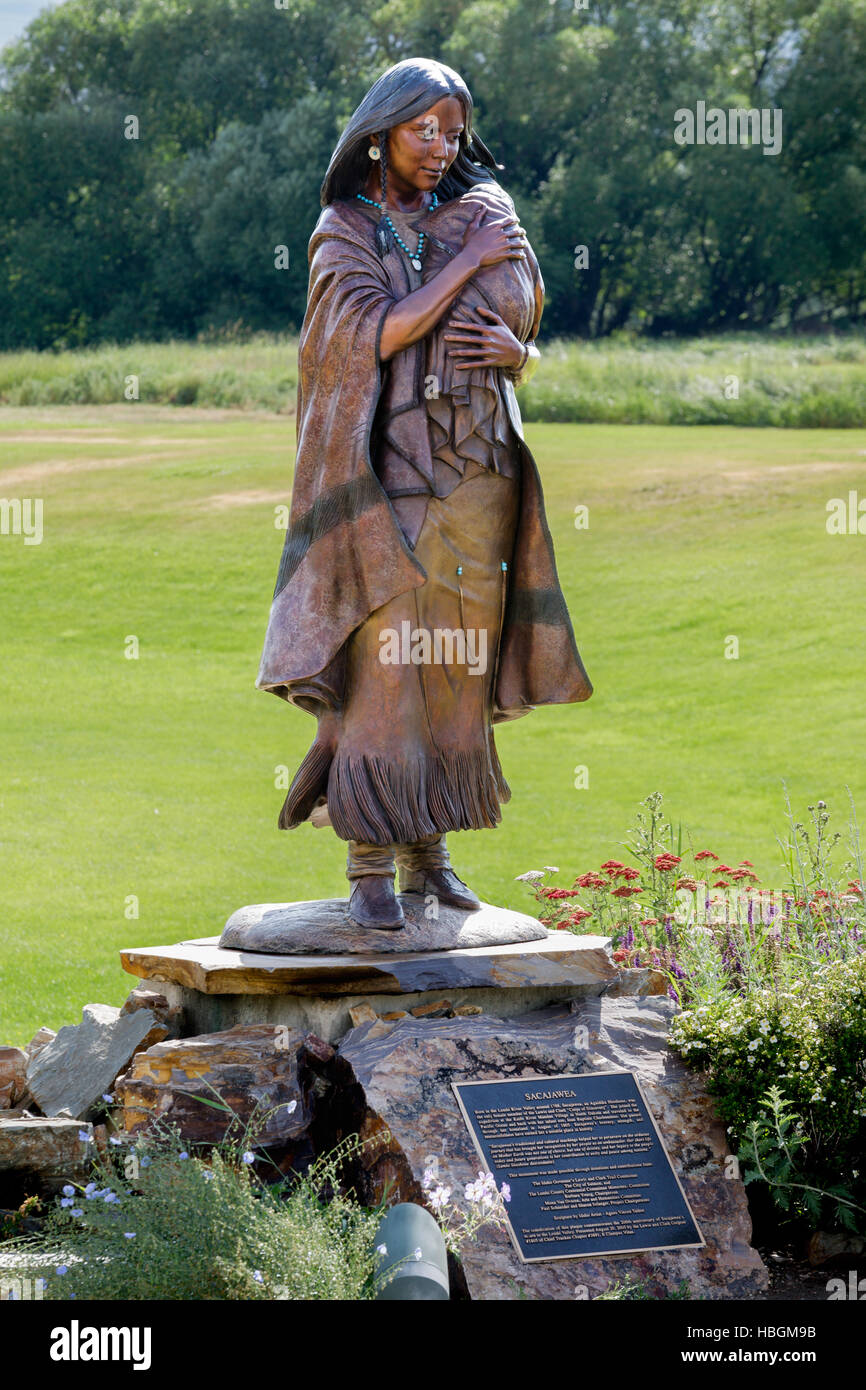 Statua di Sacajawea, Shoshone guida in Lewis e Clark corpo della scoperta, salmone, Idaho Foto Stock