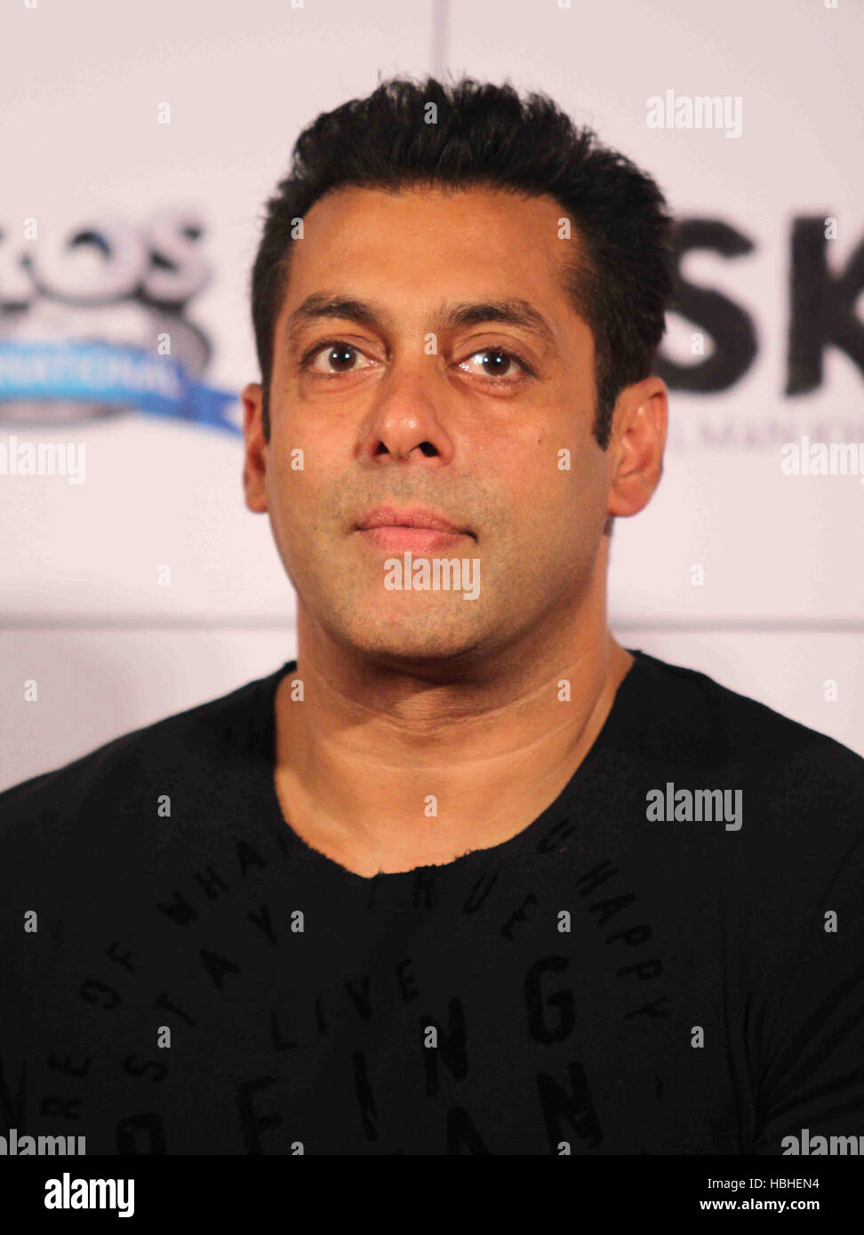 Attore di Bollywood Salman Khan durante il lancio del rimorchio di film Bajrangi Bhaijaan in Mumbai, India il 18 giugno 2015. Foto Stock