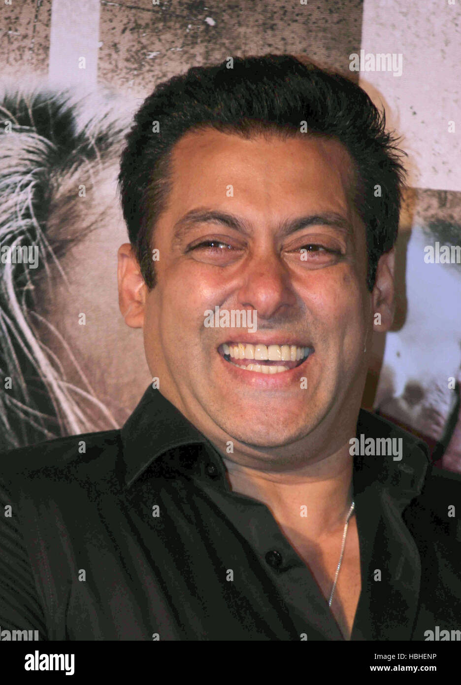 Attore di Bollywood Salman Khan durante il lancio del rimorchio di film eroe, in Mumbai, India il 15 luglio 2015. Foto Stock