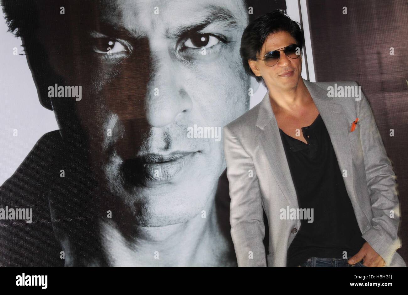 Shah Rukh Khan, attore indiano Bollywood ritratto ad una conferenza stampa a Mumbai, India Foto Stock