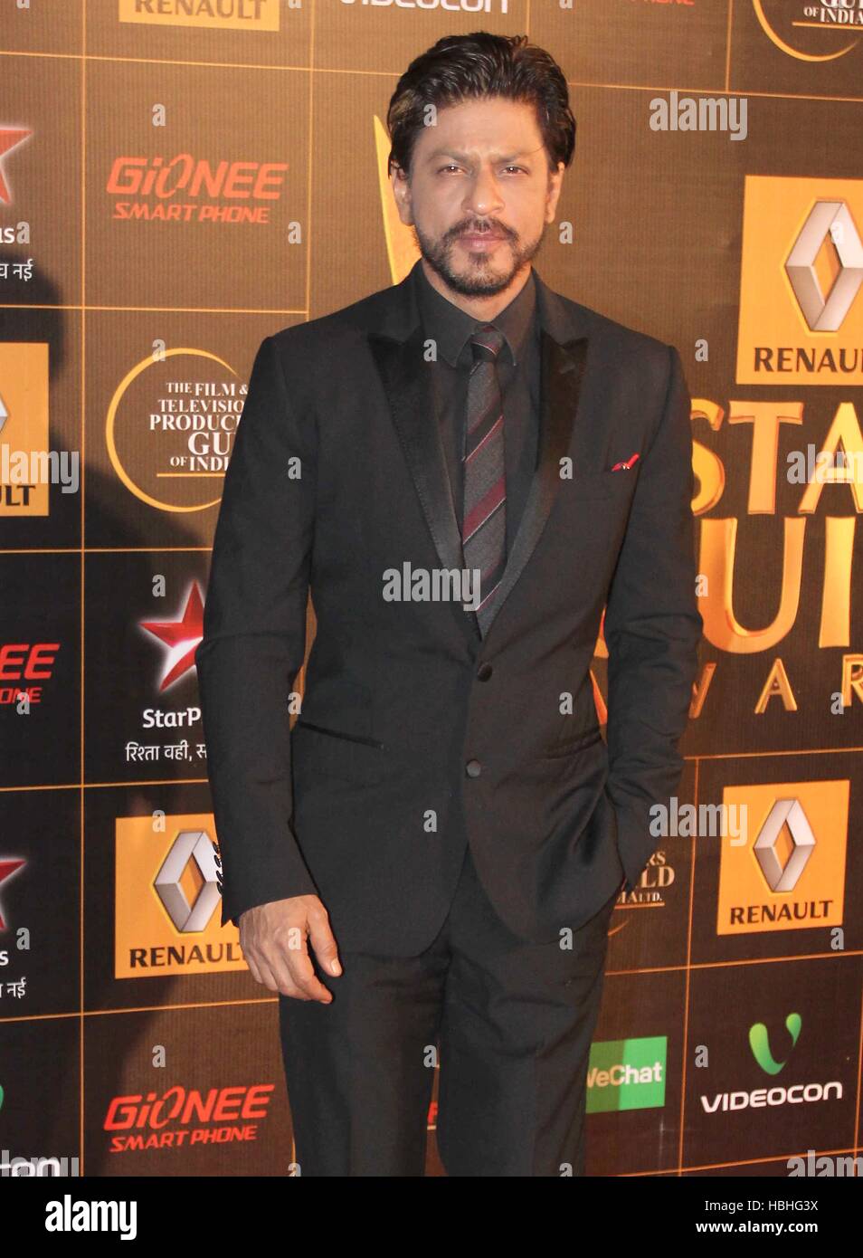 Shahrukh Khan, attore indiano di Bollywood ai Star Guild Awards a Mumbai, India Foto Stock