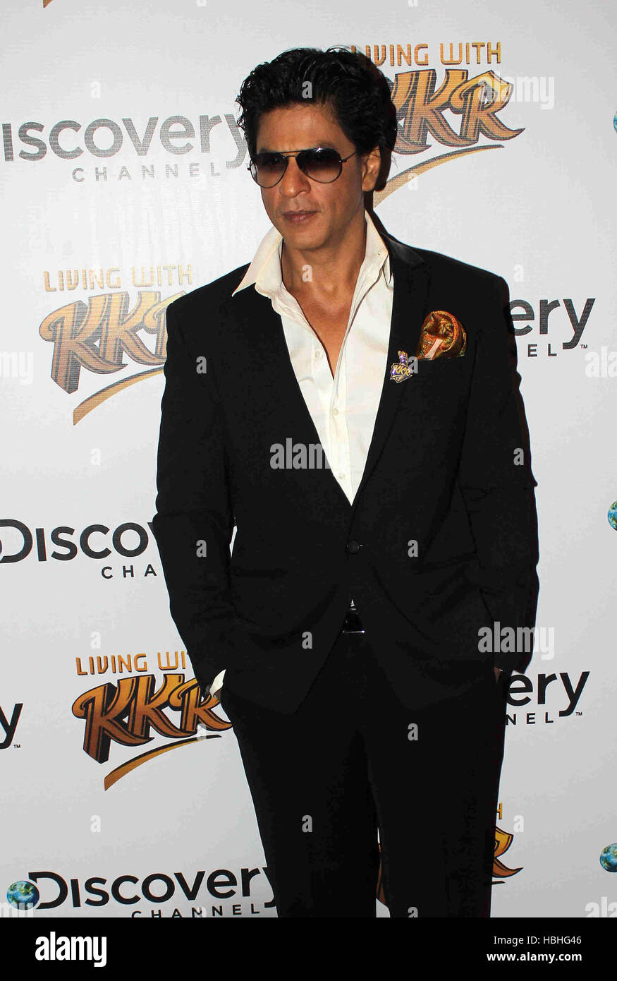 Shah Rukh Khan, attore indiano di Bollywood al lancio del nuovo show Discovery Channel Living with KKR a Mumbai, India Foto Stock