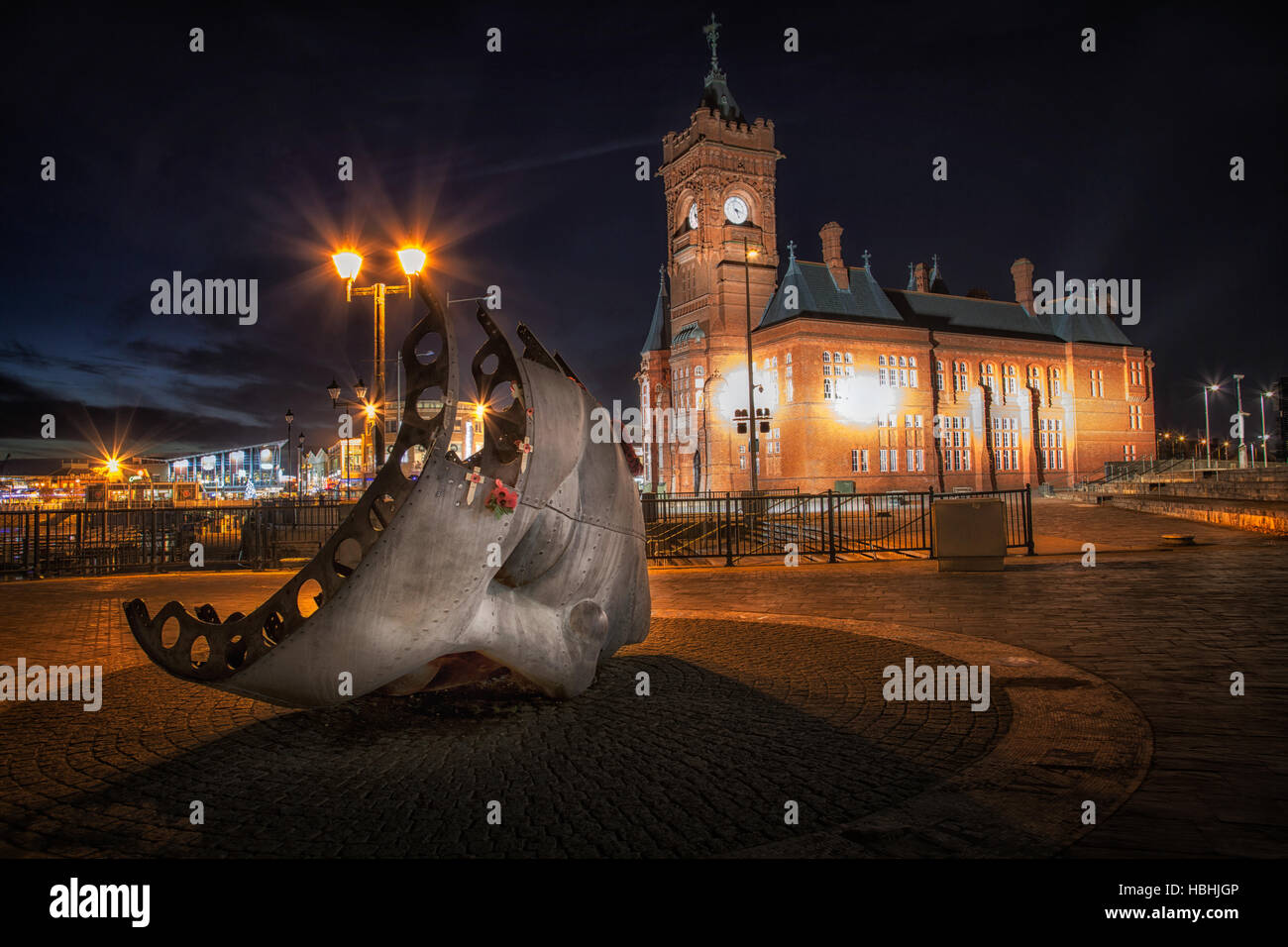 Edificio Pierhead e marittimo mercantile il Memoriale di guerra Foto Stock