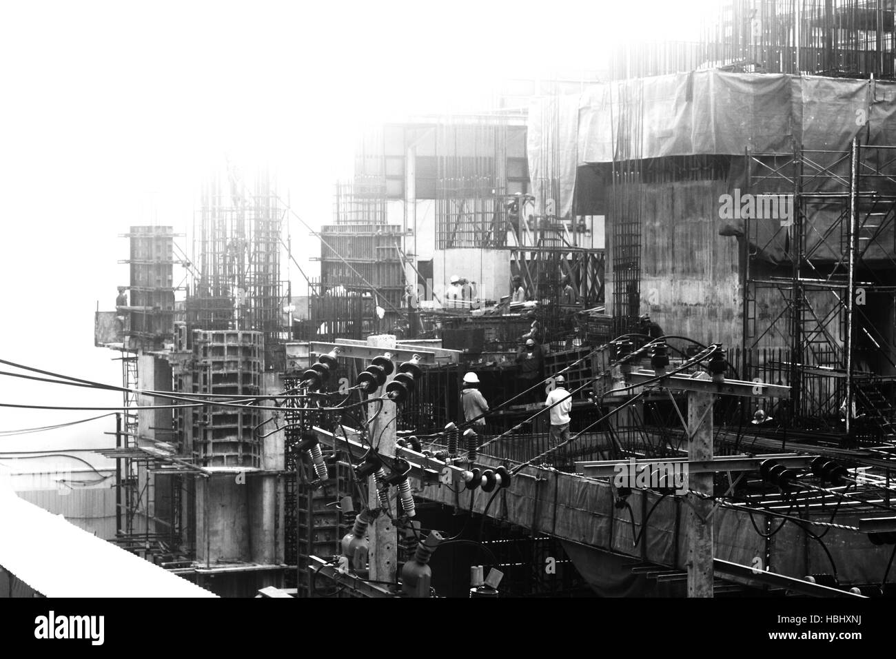 BANGKOK, Tailandia - 8 agosto: Unidentified operai al lavoro in Agosto 8, 2011 a Bangkok, in Thailandia. Foto Stock