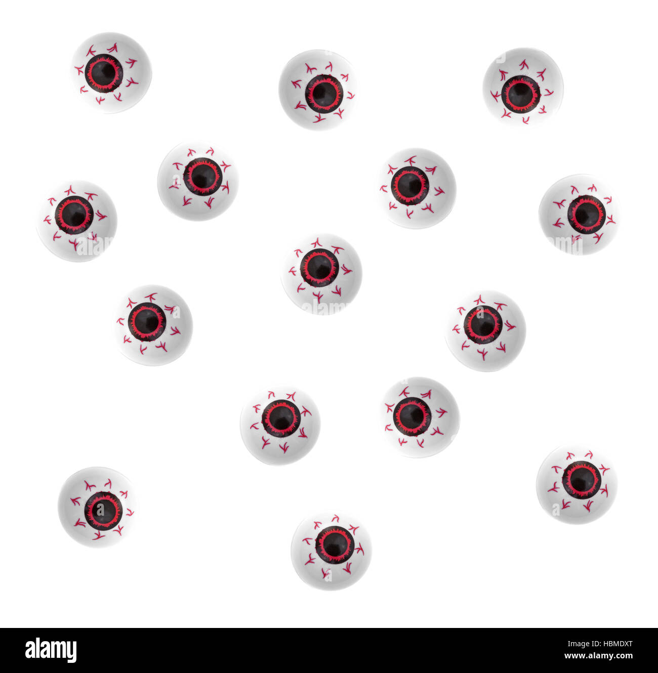 Un gruppo del giocattolo di plastica eyeball isolato su uno sfondo bianco. Foto Stock
