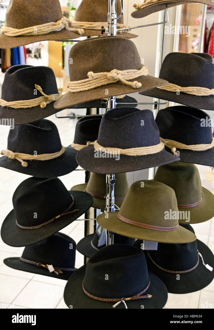 Cappelli di feltro immagini e fotografie stock ad alta risoluzione - Alamy