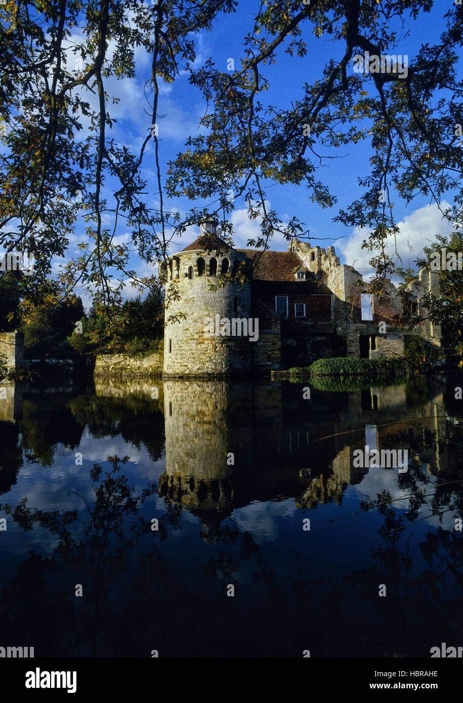 Scotney Castle castello e giardini. Kent. In Inghilterra. Regno Unito Foto Stock