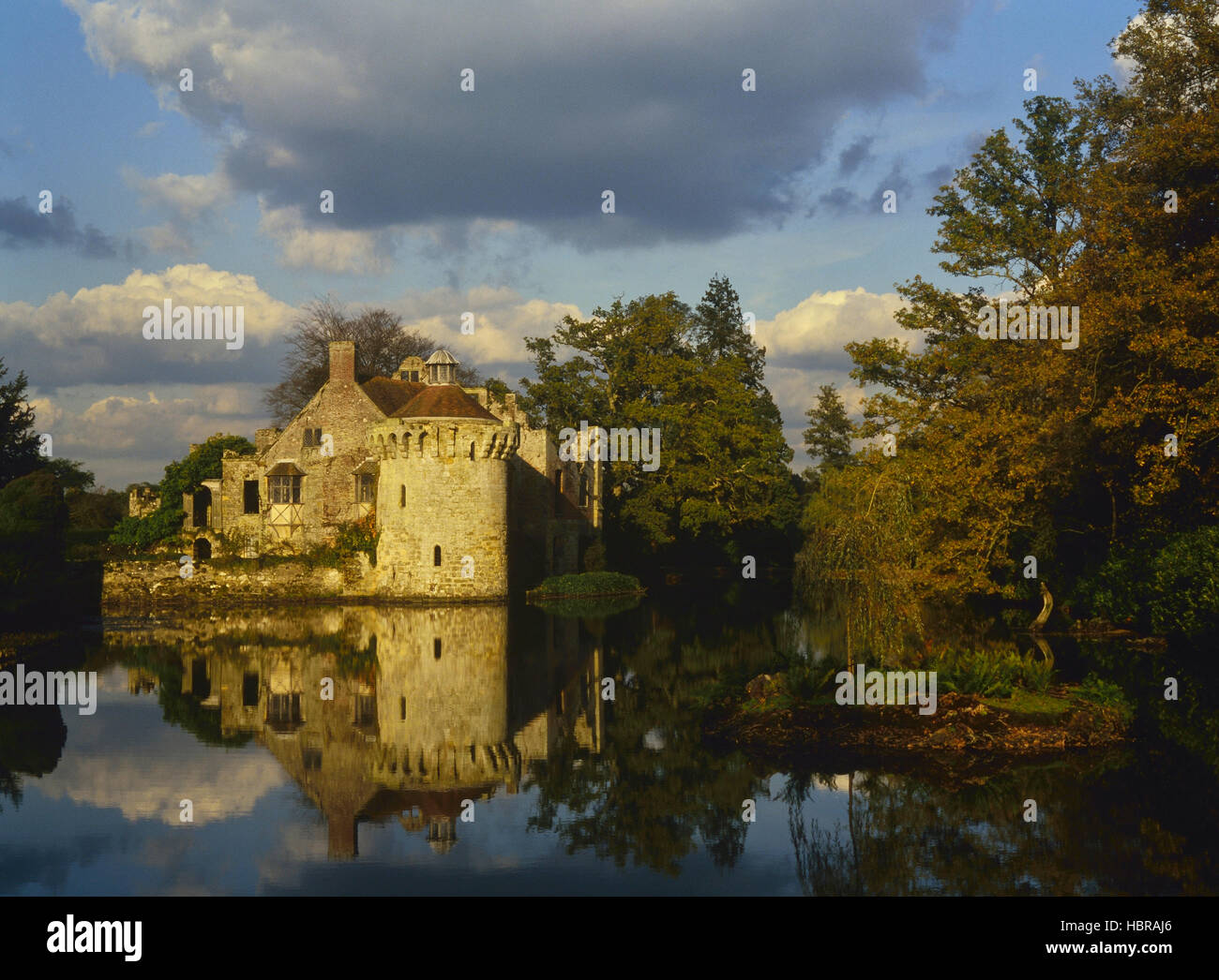 Scotney Castle castello e giardini. Kent. In Inghilterra. Regno Unito Foto Stock