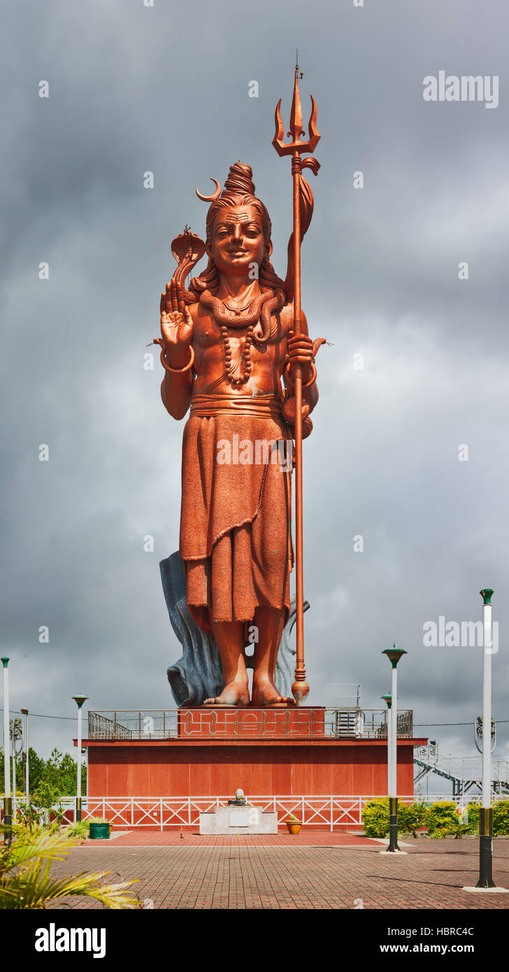 Signore Shiva statua a Grand Bassin. Maurizio Foto Stock