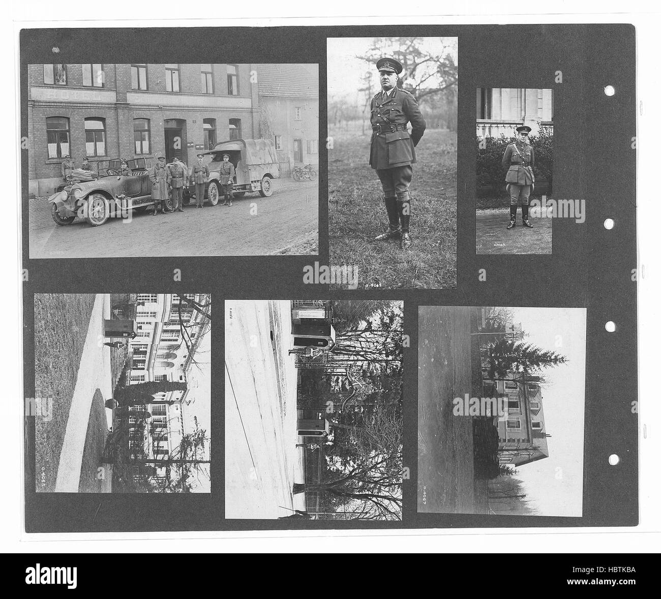 Fotografia che documenta i memoriali di guerra canadesi che mostrano statue, targhe, iscrizioni e spazi cerimoniali che commemorano il servizio militare e gli eventi storici. Foto Stock