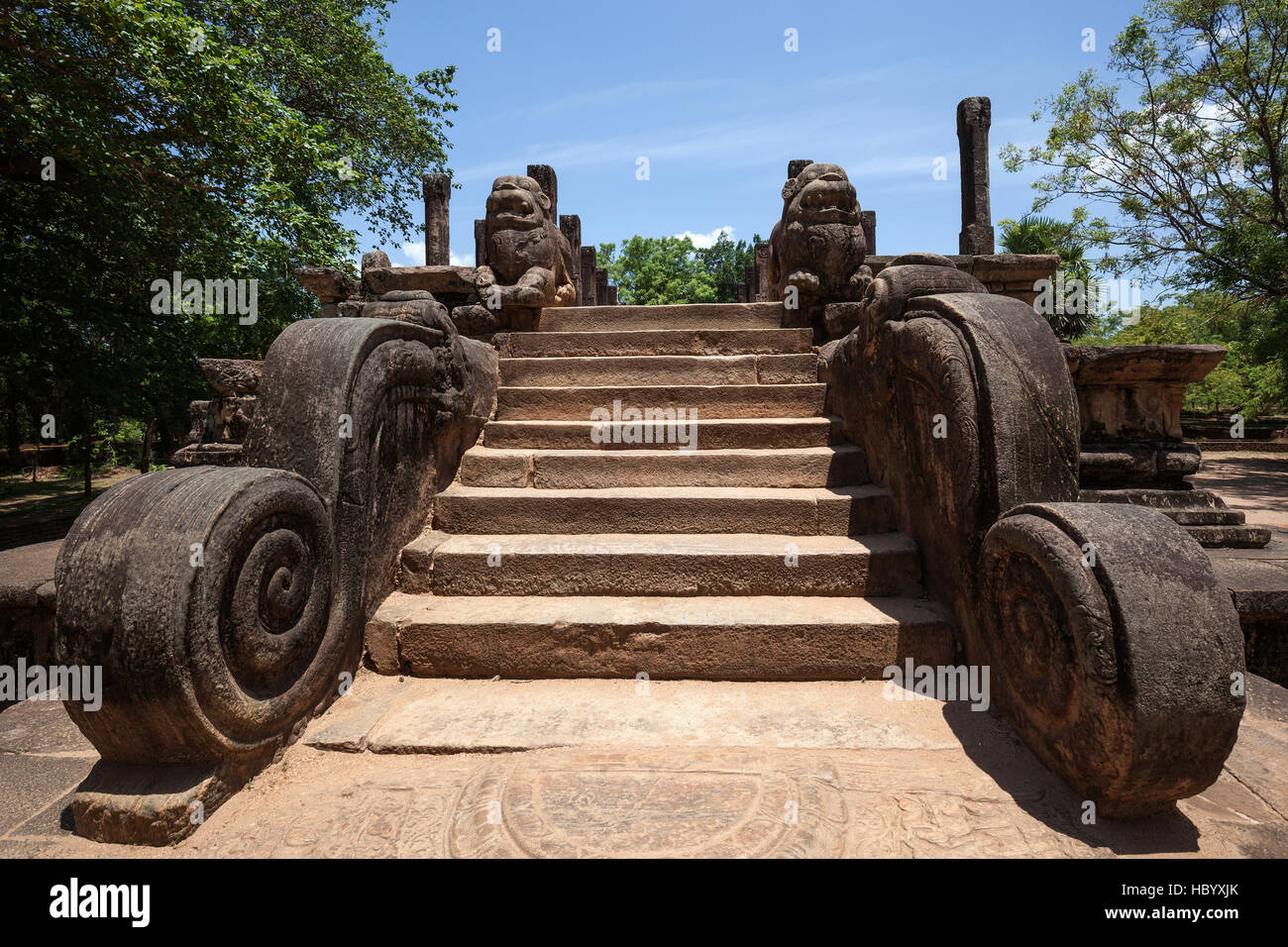 Consiglio reale Hall, Rajavesya Bhunjanga, città sacra, Polonnaruwa, Nord provincia centrale, Sri Lanka Foto Stock