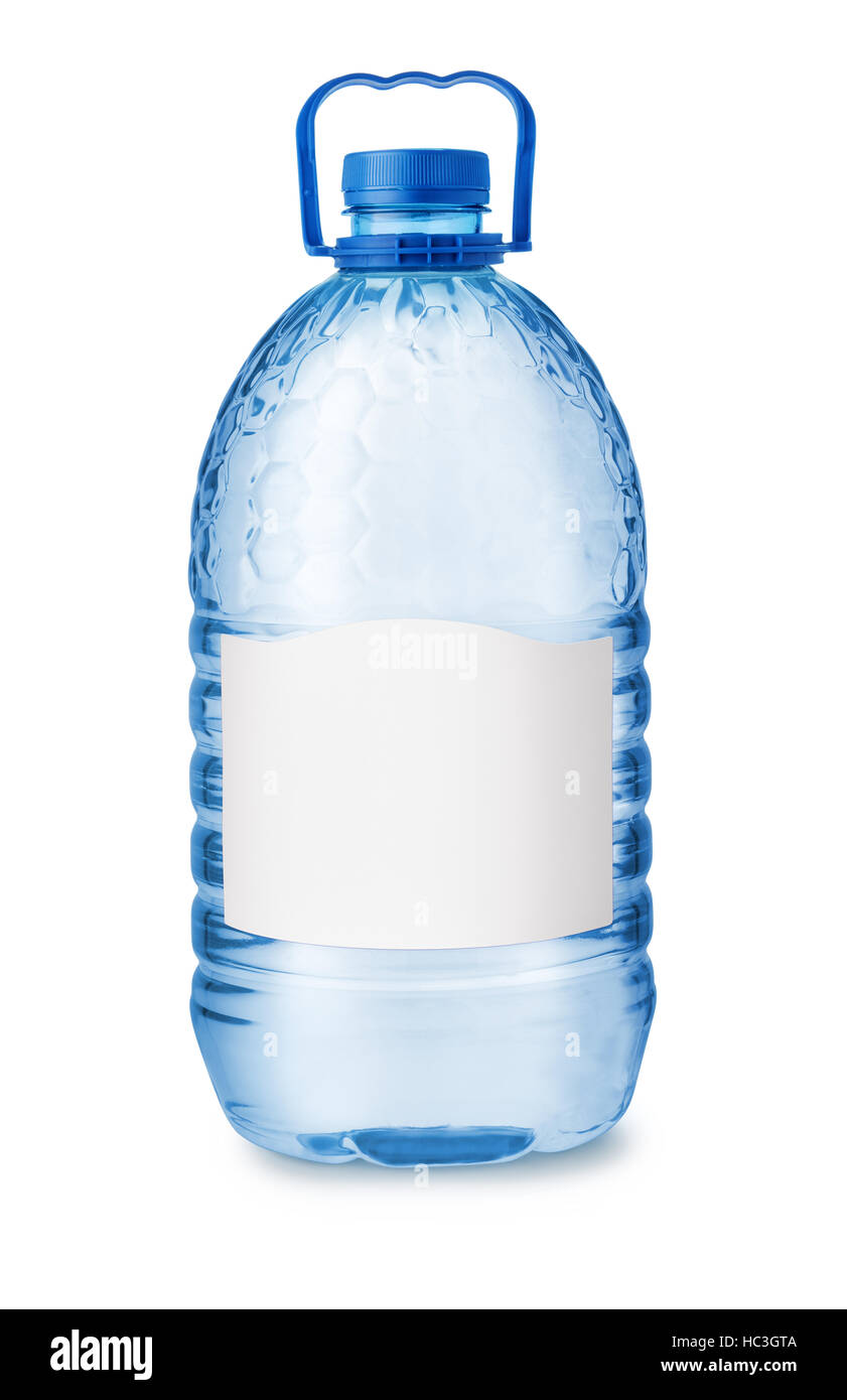 Vista frontale di grande bottiglia d'acqua in plastica con etichetta vuota ioslated su bianco Foto Stock