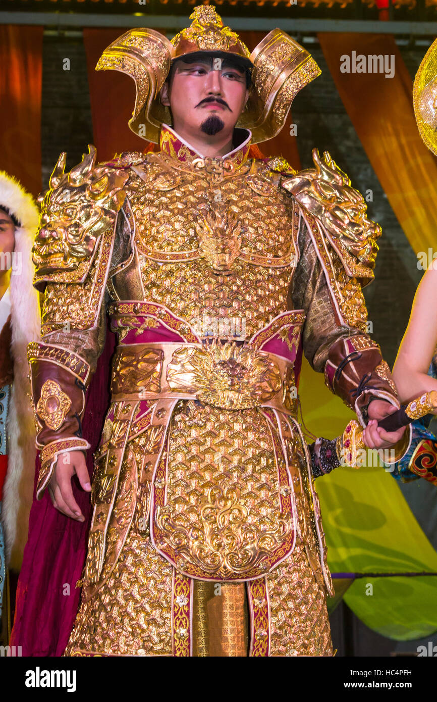 Gli artisti interpreti o esecutori al cinese spettacolo culturale, Xian, Cina Foto Stock