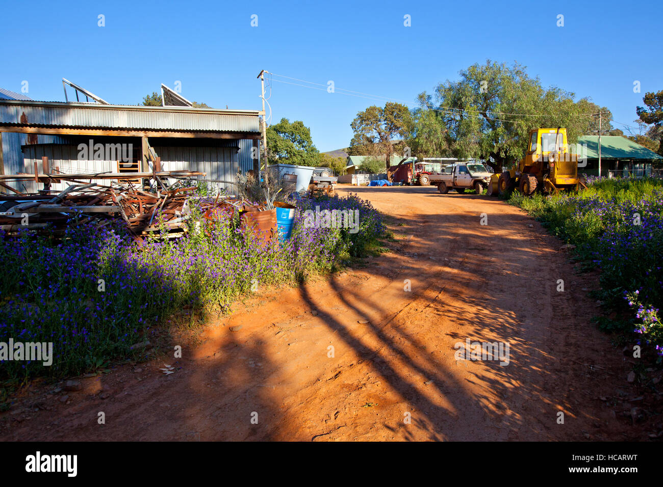 Willow Springs Station off road capannoni veicolo agricolo outback Flinders Ranges Australia del Sud Australia Foto Stock