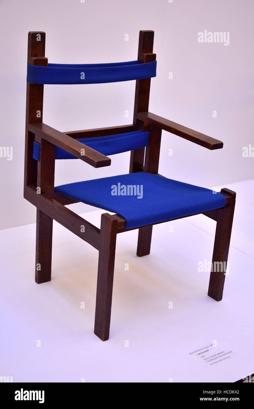 Bauhaus chair immagini e fotografie stock ad alta risoluzione - Alamy