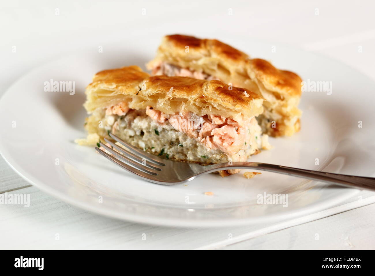 Salmone pasta sfoglia torta Foto Stock