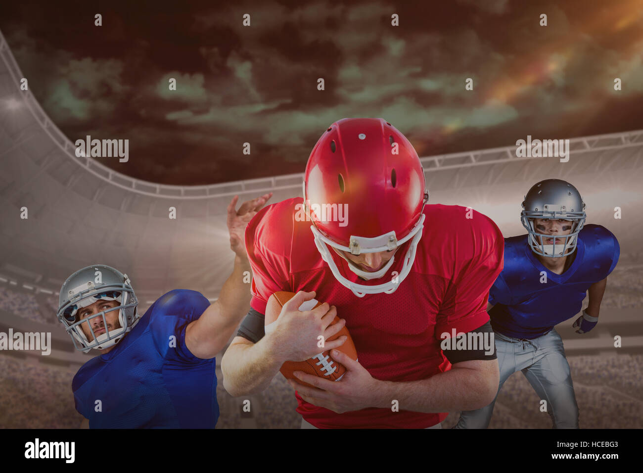 Immagine composita di american football giocatori Foto Stock