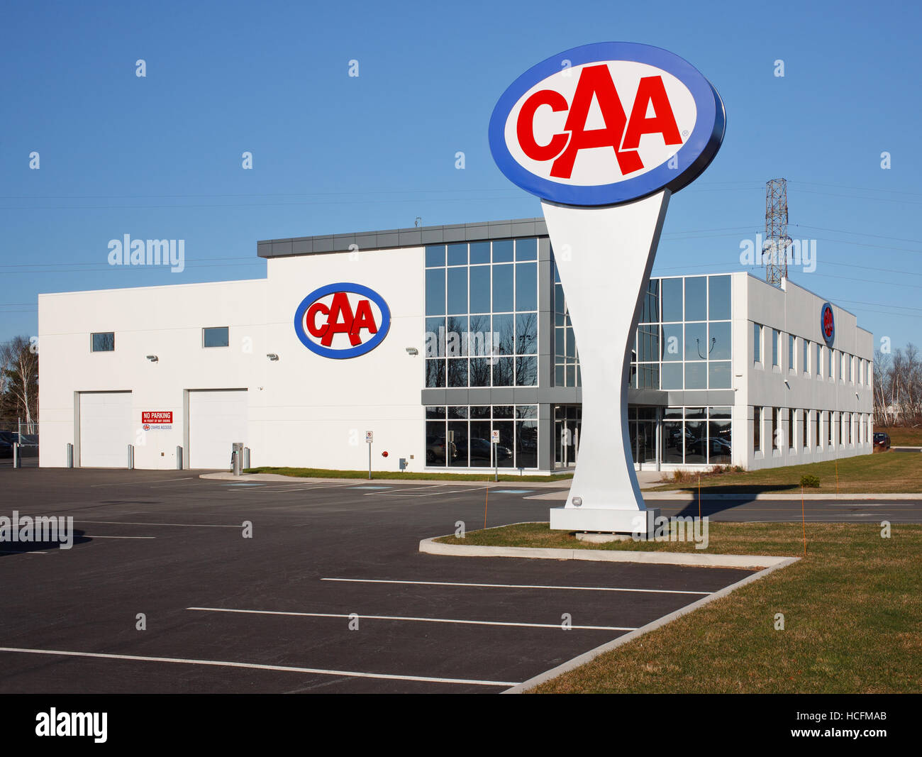 DARTMOUTH, CANADA - Dicembre 06, 2106: La Canadian Automobile Association o CAA, non è per il gruppo di profitto che fornisce diversi servizi automobilistici Foto Stock