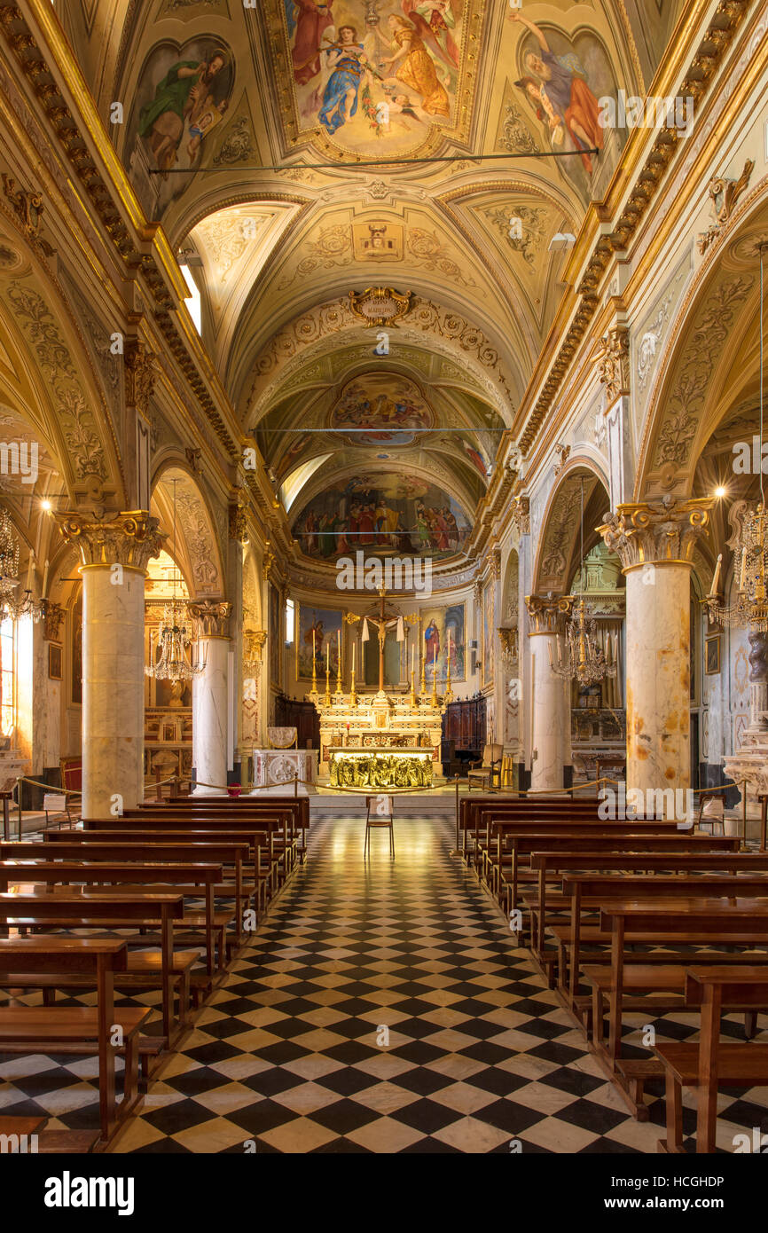 Interno della chiesa di San Martino, Portofino Liguria, Italia Foto Stock