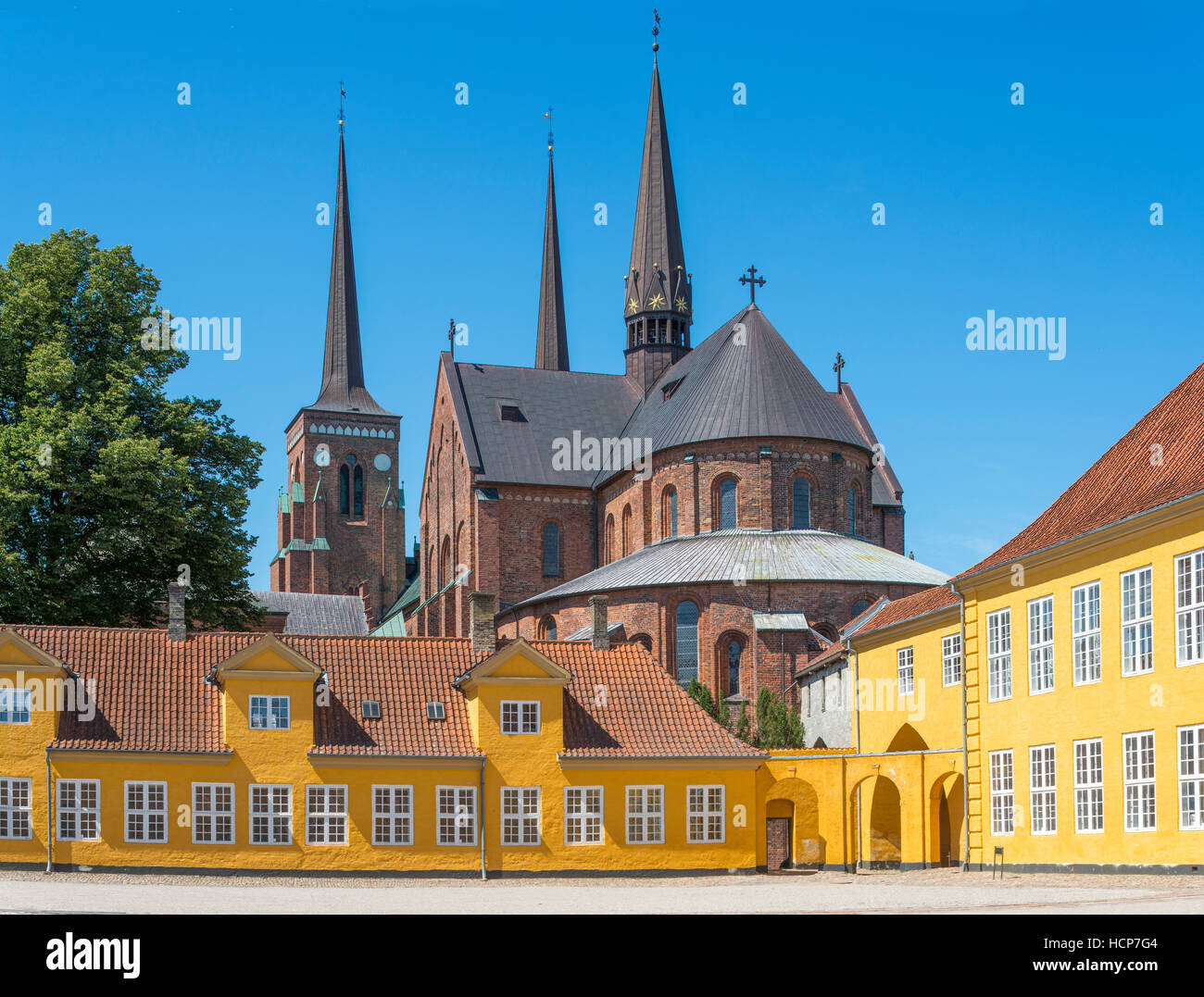 Royal Palace, ora Vescovo il sedile e il Museo della Cattedrale, dietro, Roskilde, Zelanda Regione, Danimarca Foto Stock