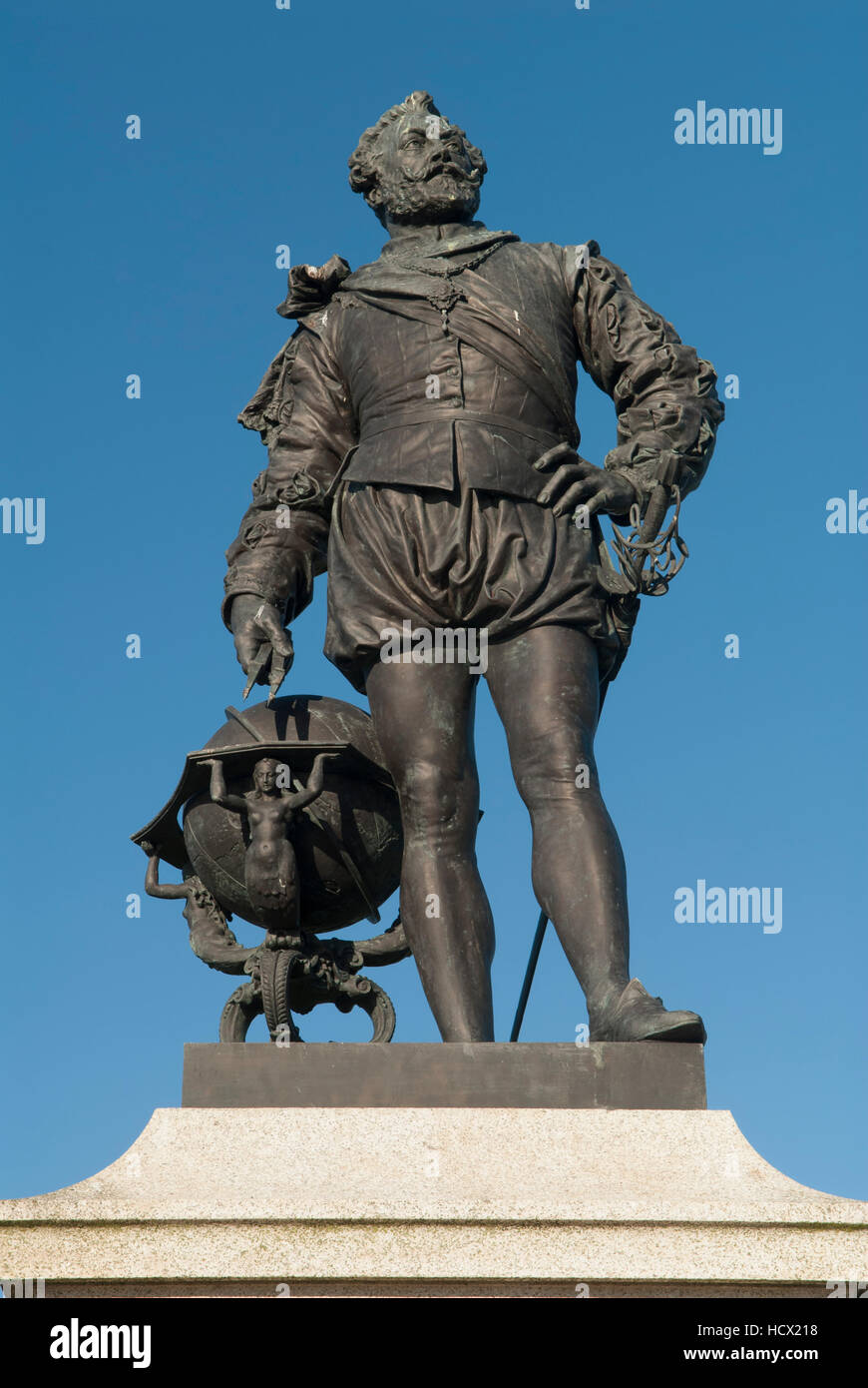Sir Francis Drake, statua Plymouth Hoe, Plymouth Devon England HOMER SYKES Foto Stock