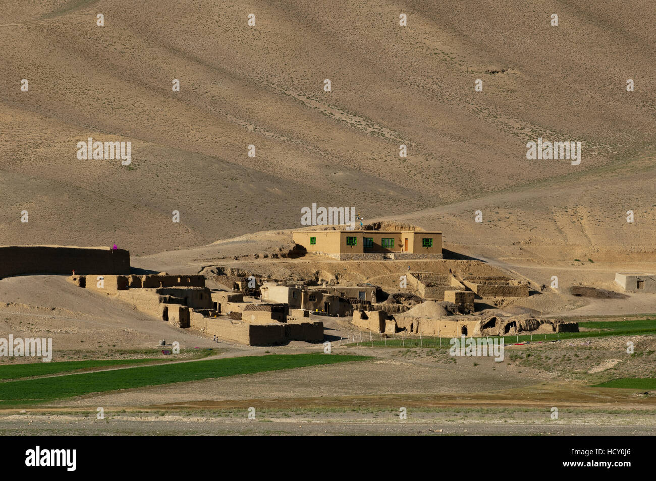 Il villaggio di fango nella provincia di Bamiyan, Afghanistan Foto Stock