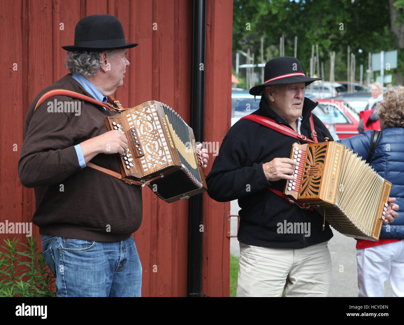 Musicisti raccogliere e giocare insieme 2015 Foto Stock
