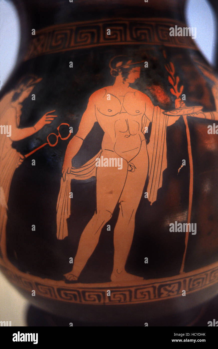 Il decor di Atene su un antico vaso di ceramica Foto Stock