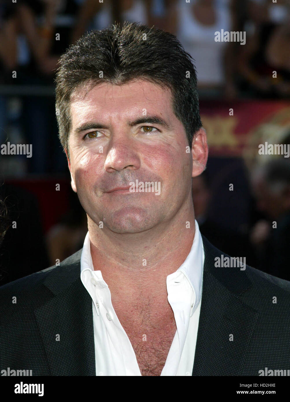 Simon Cowell sul tappeto rosso al 55th annuale di Primetime Emmy Awards tenutosi presso lo Shrine Auditorium di Los Angeles il Domenica, 21 settembre 2003. Francesco Specker Foto Stock